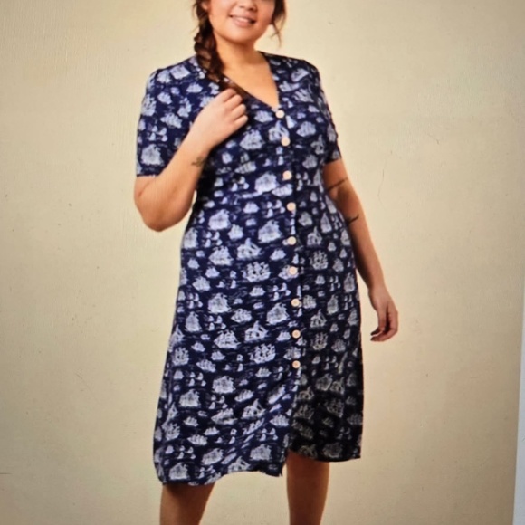New Joanie v neck midi dress size 10 ship print navy & white - Picture 12 of 14